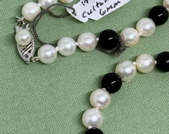 Cultured Pearl + Onyx 17" necklace | 6mm | 16th birthday graduation wedding anniversary