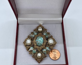 1960's Vintage Sarah Coventry Turquoise & Faux Pearl Brooch