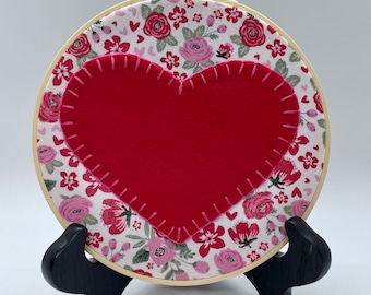 Valentine's Day Felt Applique Heart ... 6" Embroidery Hoop