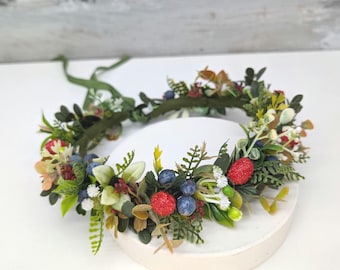 Berry Greenery Hair Wreath: Woodland Bridal Headband, Rustic Greens and Berries Crown, Elven Headpiece, Hippie and Boho