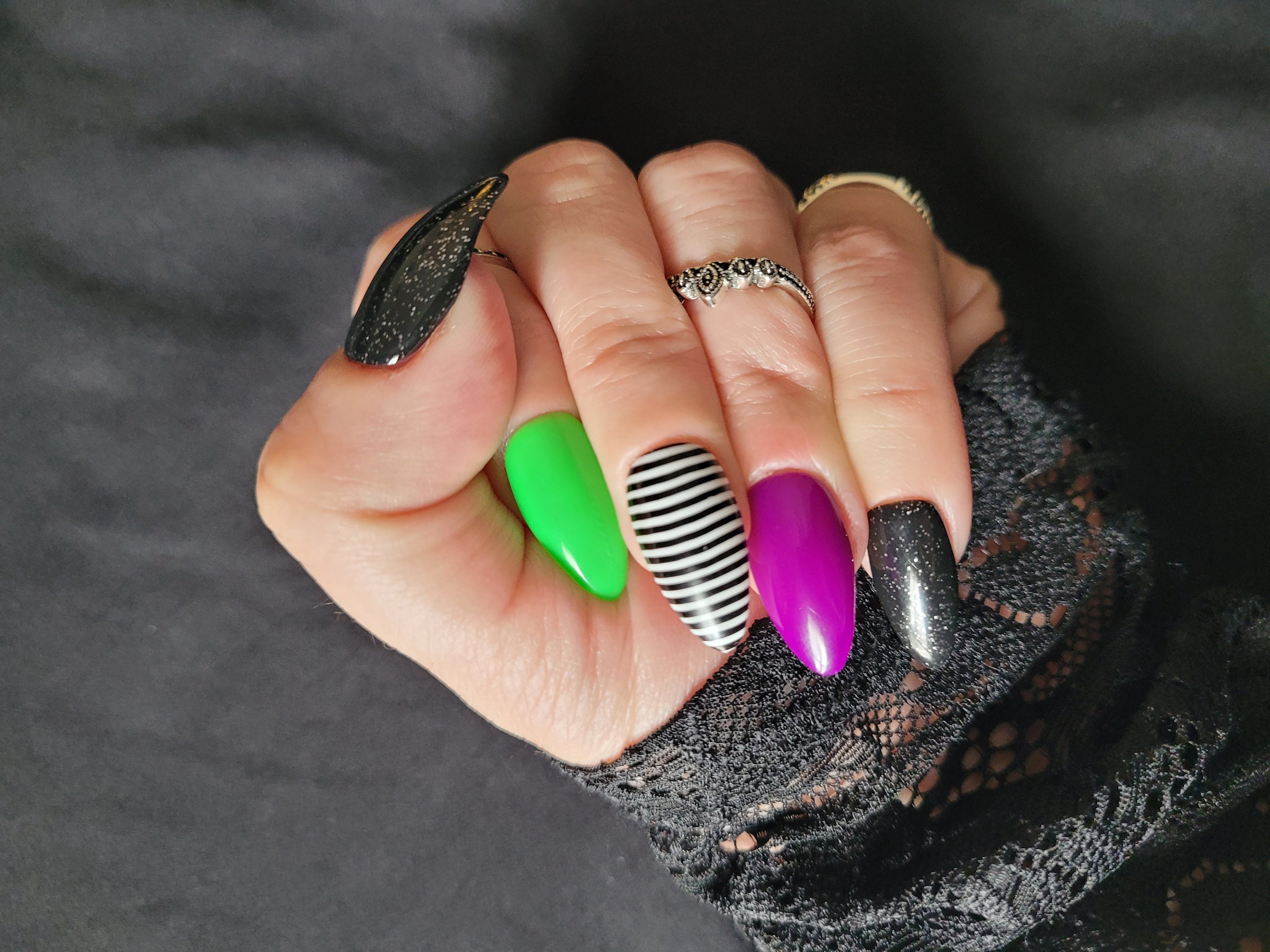 Never Trust the Living. Halloween Goth Beetlejuice Inspired - Etsy