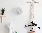 Woodland twist - Macrame wall hanging / / plant holder