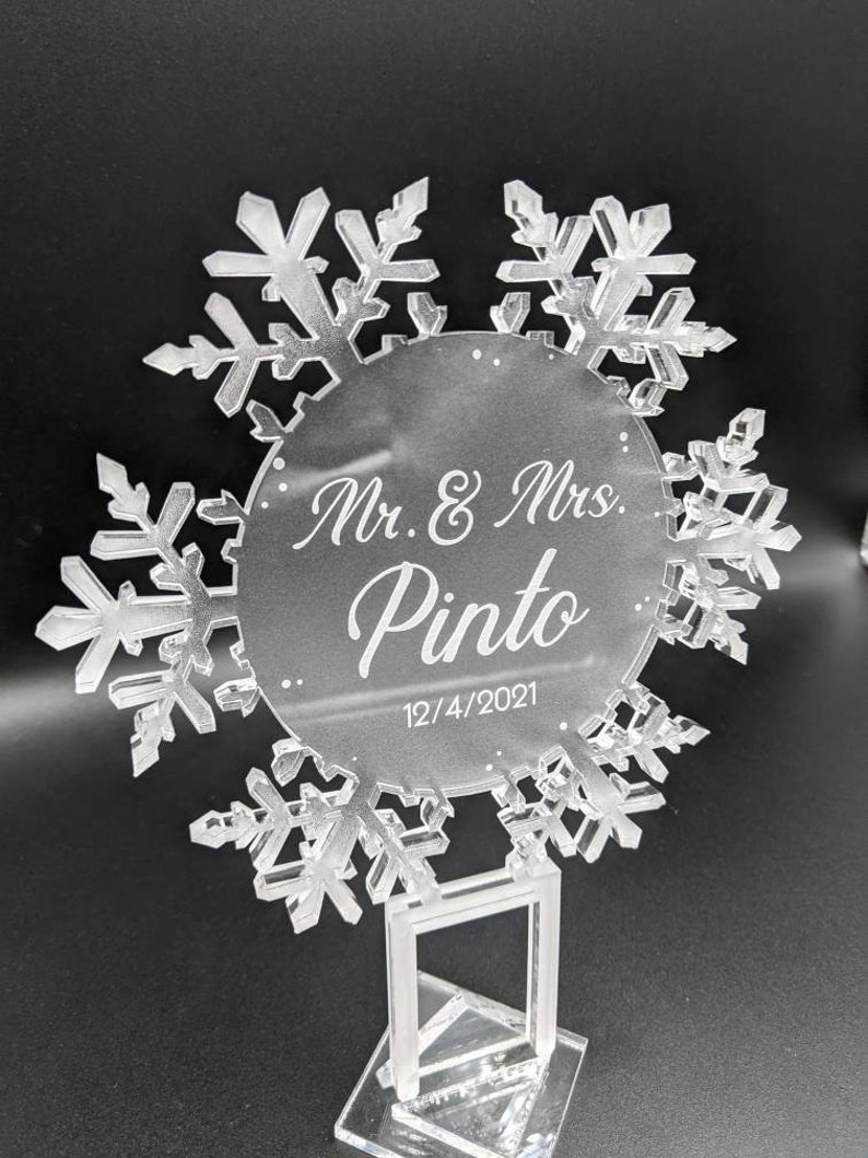 Elegant Frosted Edges Acrylic Snowflake Cake Topper, Winter Wonderland Wedding, Birthday, Frozen Party, Personalized, Clear Center, Engraved image 8