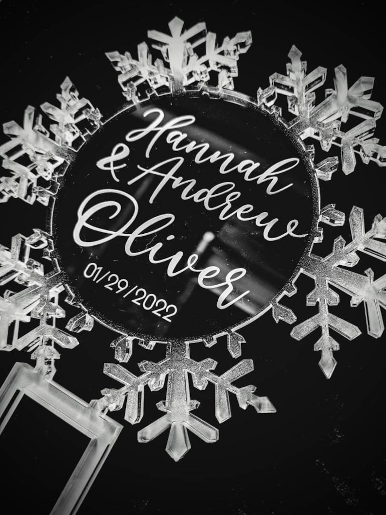 Elegant Frosted Edges Acrylic Snowflake Cake Topper, Winter Wonderland Wedding, Birthday, Frozen Party, Personalized, Clear Center, Engraved image 2