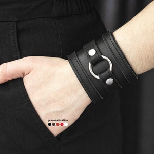 Vatertagsgeschenk - Trendiges, breites Ledermanschettenarmband, verstellbares schwarzes Wickelarmband, modisches Papa-Accessoire, 3164st