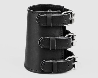 Fashionable Leather Arm Guards - Enhance Your Outfit with These Stylish Unisex Wristbands, Handcrafted Leather Cuffs 6600st