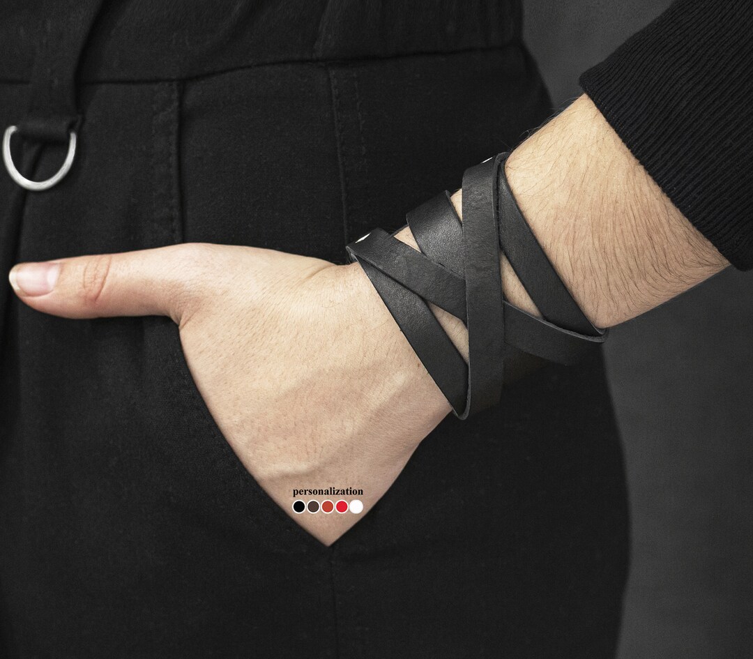 『HER LEATHER BRACE BLACK』 il_1080xN.5247680355_5b45.jpg