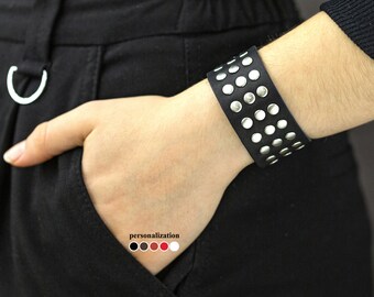 Unisex Wide Brown/Black Handmade Wide leather Wrap Bracelet Personalized Rivets Buckle Wristband Bangle Bracelets Unisex Wide Brown/Black Handmade Wide leather Wrap Bracelet Personalized Rivets Buckle Wristband Bangle Bracelets