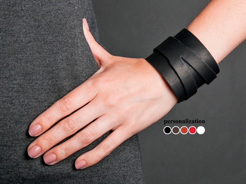 Unisex Wide Brown/Black Handmade Wide leather Wrap Bracelet Personalized Rivets Buckle Wristband Bangle Bracelets Unisex Wide Brown/Black Handmade Wide leather Wrap Bracelet Personalized Rivets Buckle Wristband Bangle Bracelets