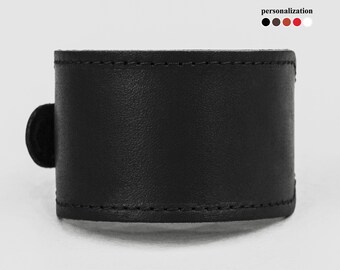 Handwritten Leather cuff bracelet for men or women, Engraved blank wristband, 6320st