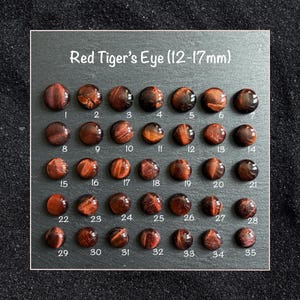 Röda Tigeröga Runda Platta Baksida Ringar Storlek Cabochoner (12 mm - 17 mm)