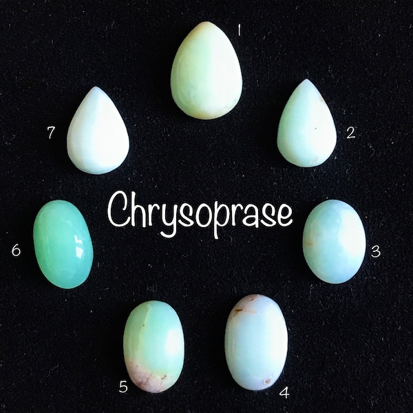 Chrysoprase Oval & Teardrop  / Pear Drop Ringsize Cabochon