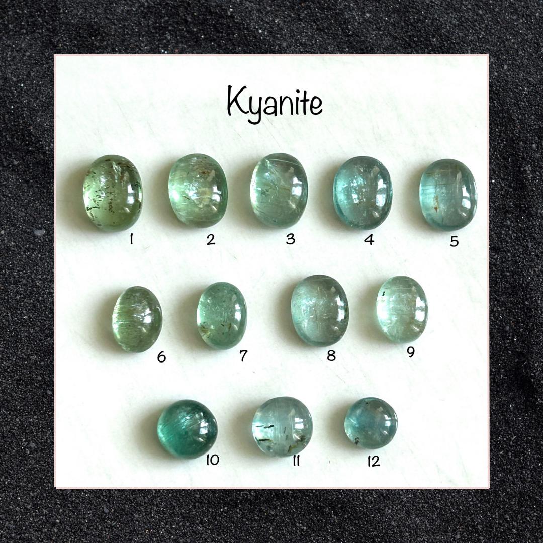 Kyanite Naturelle 2,55 Ct - Superbe Pierre Bleue - Neuf Sans Emballage