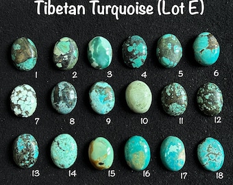 Cabochon ovale turquoise du Tibet (Lot E)