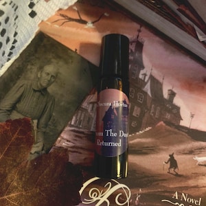 From The Dust Returned, Ray Bradbury, Literary Fragrance, Book Perfume, Halloween Perfume