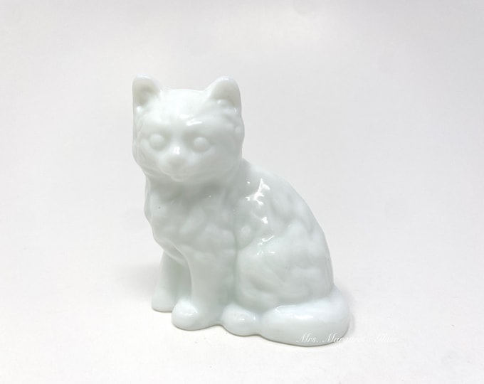 Mosser Glass Milk White Cat Kitten Figure