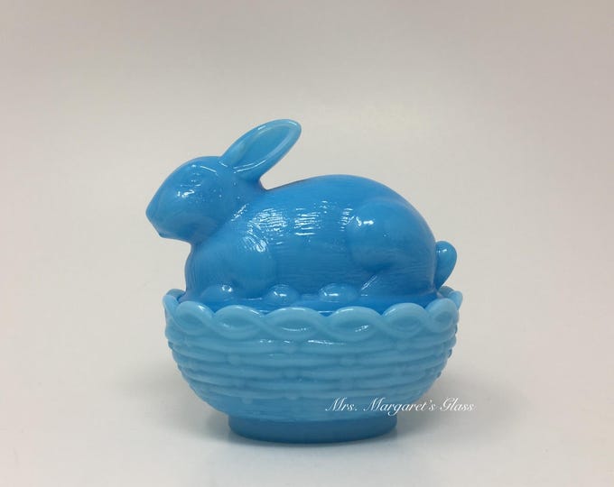 Mosser Glass Robin's Egg Blue Bunny Rabbit On Basket
