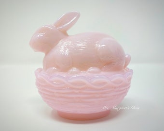 Mosser Glass Crown Tuscan Pink Bunny Rabbit On Basket