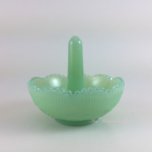 Mosser Glass Jadeite Ring Trinket Holder