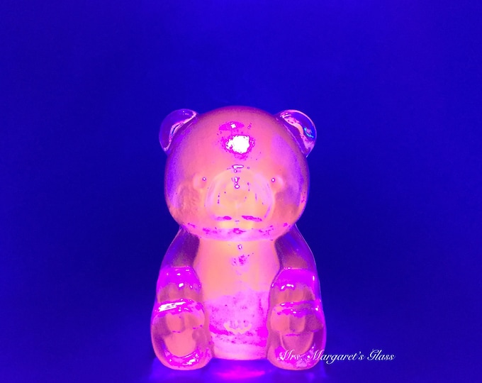 Wilkerson Glass Stardust Blue Gummy Bear Pink UV Glow