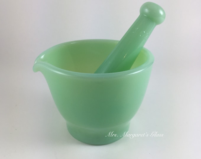 Mosser Glass 2 Ounce Jadeite Mortar and Pestle Set