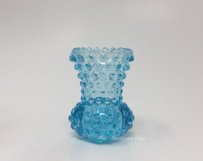 Wilkerson Glass Stardust Blue UV Glow Hobnail Toothpick Holder/ Mini Bud Vase