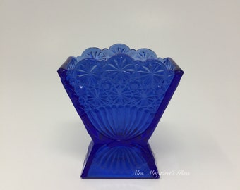 Wilkerson Glass Cobalt Blue Daisy and Button Small Vase