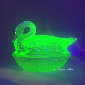 Uranium Glass Swan - Etsy