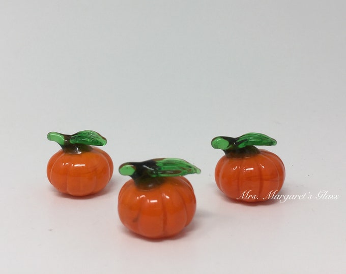 Set of Three Miniature Mini Glass Lampwork Pumpkins