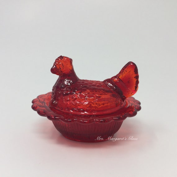 Mosser Glass Mini Miniature Ruby Red Hen on Nest - Etsy