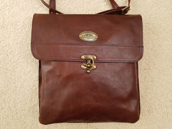 leather handbags nz made