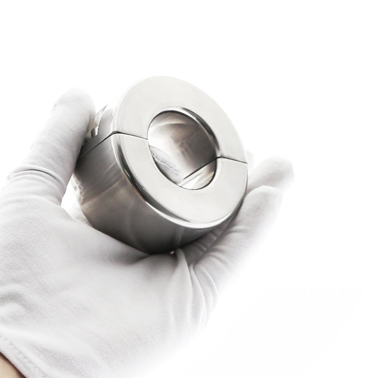 Ball stretcher before and after