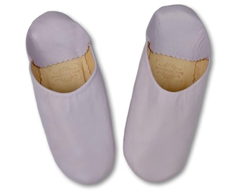 BABOUCHE: Womens Moroccan Babouche Slippers Handmade from Soft Organic Leather, Sheepskin, Mules, Lavender