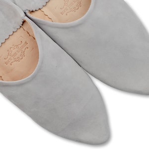 Moroccan Suede Pointed Babouche Slippers, Womens Babouche, Sheepskin Slippers, Organic Suede, Hand Dyed, Mules, Light Pearl Grey image 3