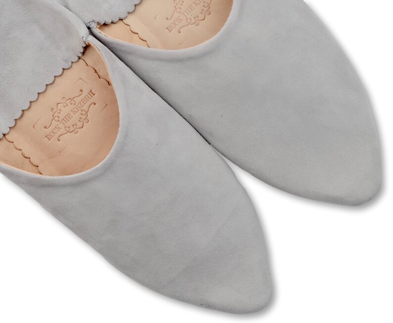 Moroccan Suede Pointed Babouche Slippers, Womens Babouche, Sheepskin Slippers, Organic Suede, Hand Dyed, Mules, Light Pearl Grey image 3