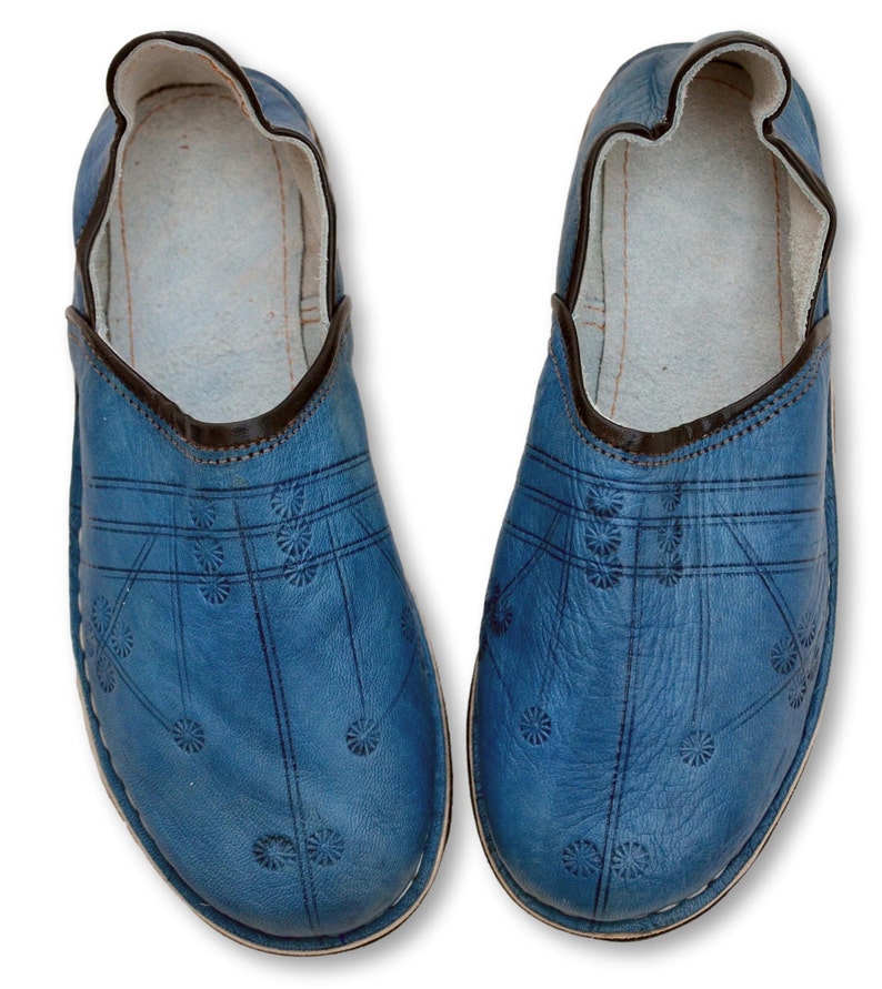 Marokkanische Babouche Schuhe, marokkanische Herren Damen Hausschuhe, handgefertigte Lederschuhe, Pantoletten, Slip on Schuhe, Bio-Schuhe, handgefärbt, 9 Farben. Blau
