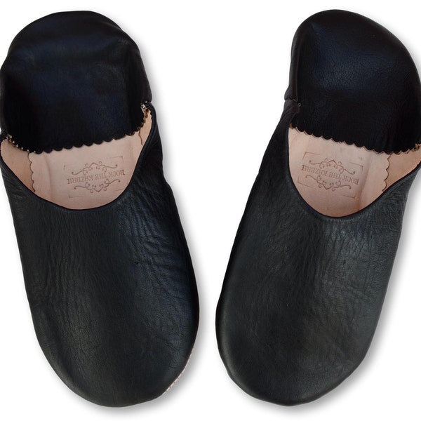 MENS Moroccan Leather Babouche Slippers, Handmade from Naturally Tanned Leather, Slip ons, Mules, Slides, Black.