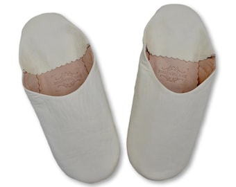 Babouche: Moroccan Leather Womens Slippers, Slip ons, Sheepskin Slippers, Mules, Slides, Handmade in Lace coloured Leather