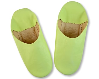 Moroccan Leather Womens Babouche Slippers, Moroccan Slippers, Handmade from Naturally Tanned Leather, Slip ons, Mules, Slides, Pastel Green.