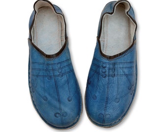 Chaussons babouche bleus marocains faits à la main avec du cuir biologique, mules pour hommes et femmes