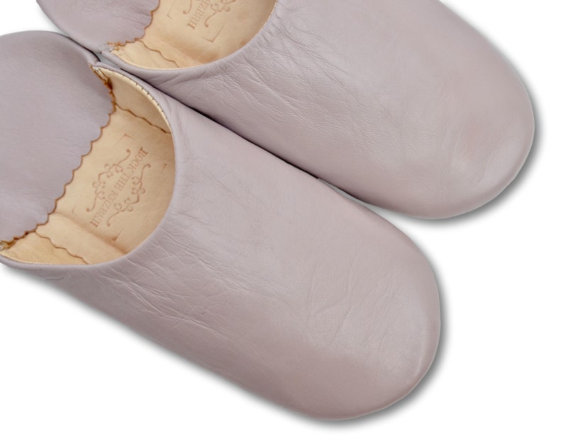 Babouche: Moroccan Leather Womens Slippers, Slip ons, Sheepskin Slippers, Mules, Handmade in Lilac image 3