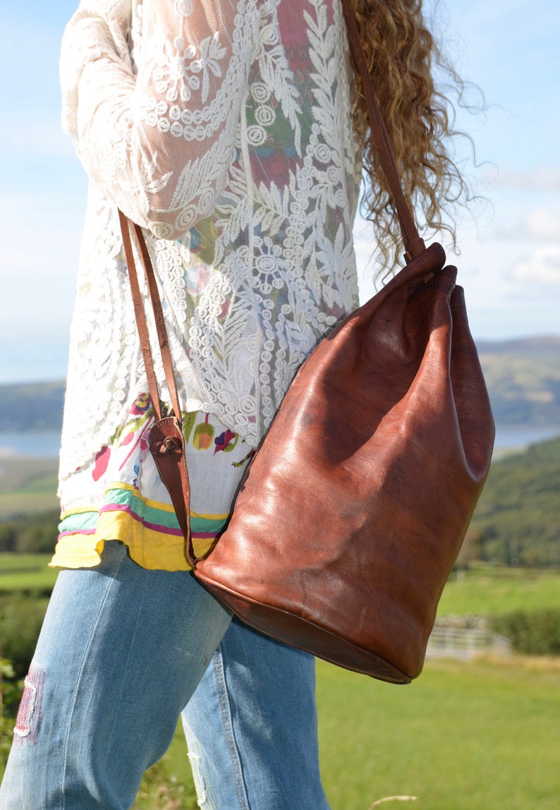 Leather Backpack, Leather Shoulder Bag, Drawstring Bag, Moroccan Bag, Duffel Bag, Leather Travel Bag, Leather Gym Bag, Leather Bucket Bag. zdjęcie 6