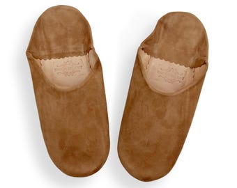 Moroccan Suede & Leather Babouche Slippers, Womens Babouche, Sheepskin Slippers, Mules, Slides, Handmade in Beige