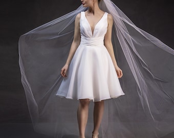 Simple Wedding Veil, Soft Tulle, Raw Edge, Single Tier Bridal Veil (Light Ivory)