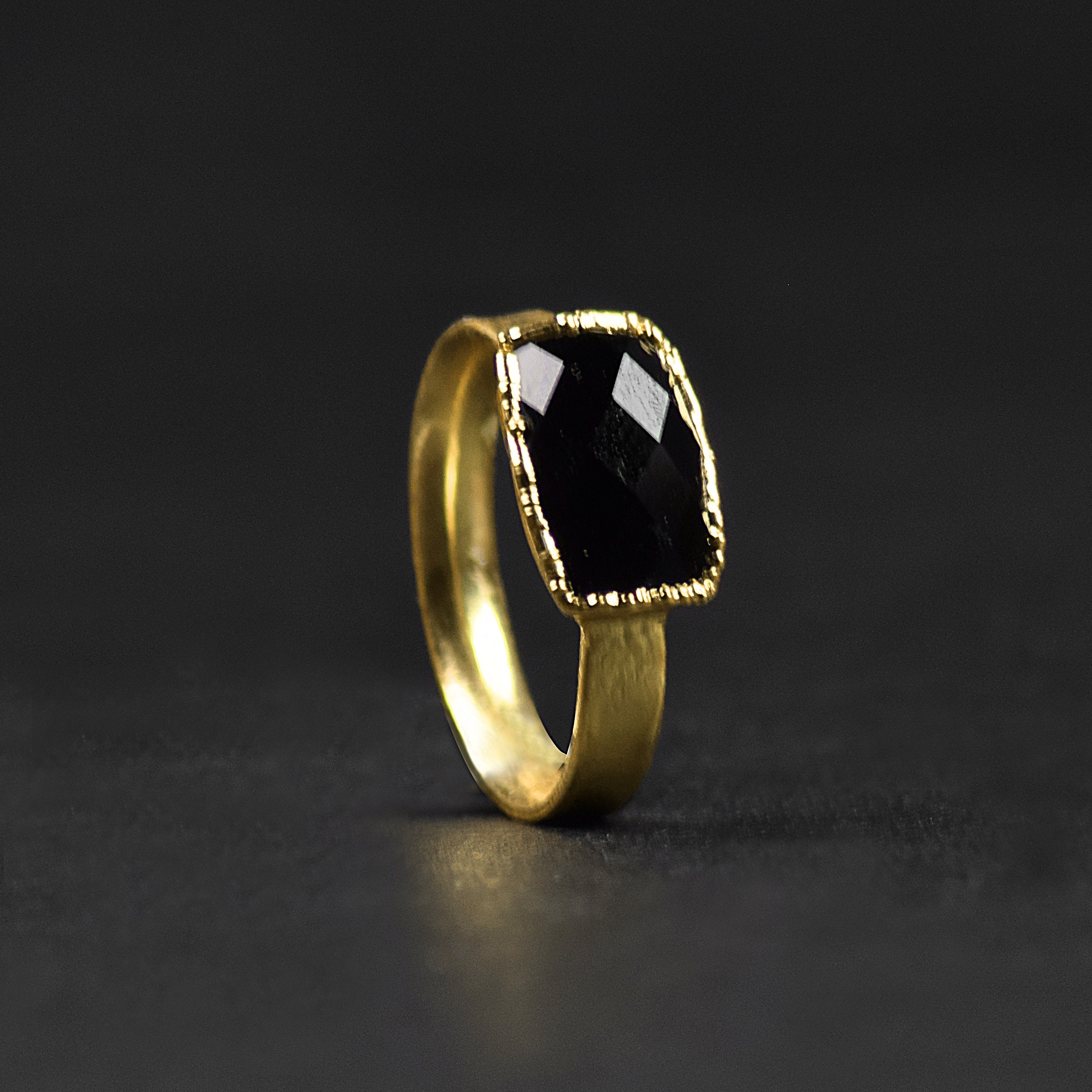最大45%OFFクーポン LORO onyx ring 11号 welovedexter.com