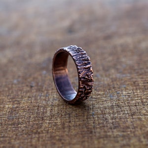 Electroplated Texture Wedding Band Ring \ Rings For Women \ Stackable Ring \ Gift For Mother \ Arthritis Ring \ Metal Ring \ Healing Jewelry