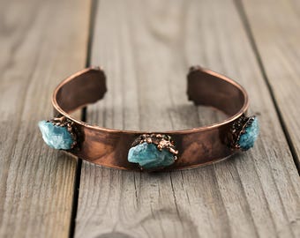 Apatite Gemstone Copper Cuff Bracelet - Adjustable Boho Bangle