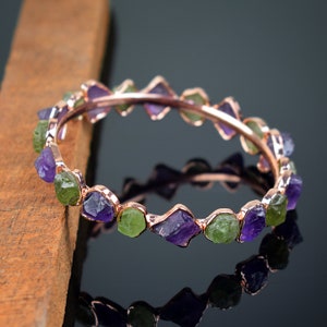 Natural Amethyst & Peridot Bangle Bracelet \ Raw Stone Bangle \ Bohemian Bangle \ Vintage Bracelet \ Minimal Bangle \ Gemstone Bracelet