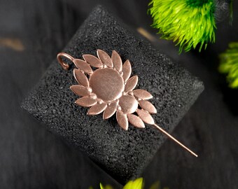 山本 イヤーカフ ゴールド 金具 押し花 立体乾燥花 ゴールドメッキのフラワーイヤーカフ – ひまわりモチーフの