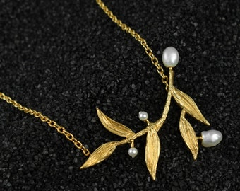 Olive Pearl Leaf Necklace , Leaf necklace, Cultured Pearl Necklace, Bridesmaid Gift for Her, Bridal Party Jewelry, Vintage Women Jewelry